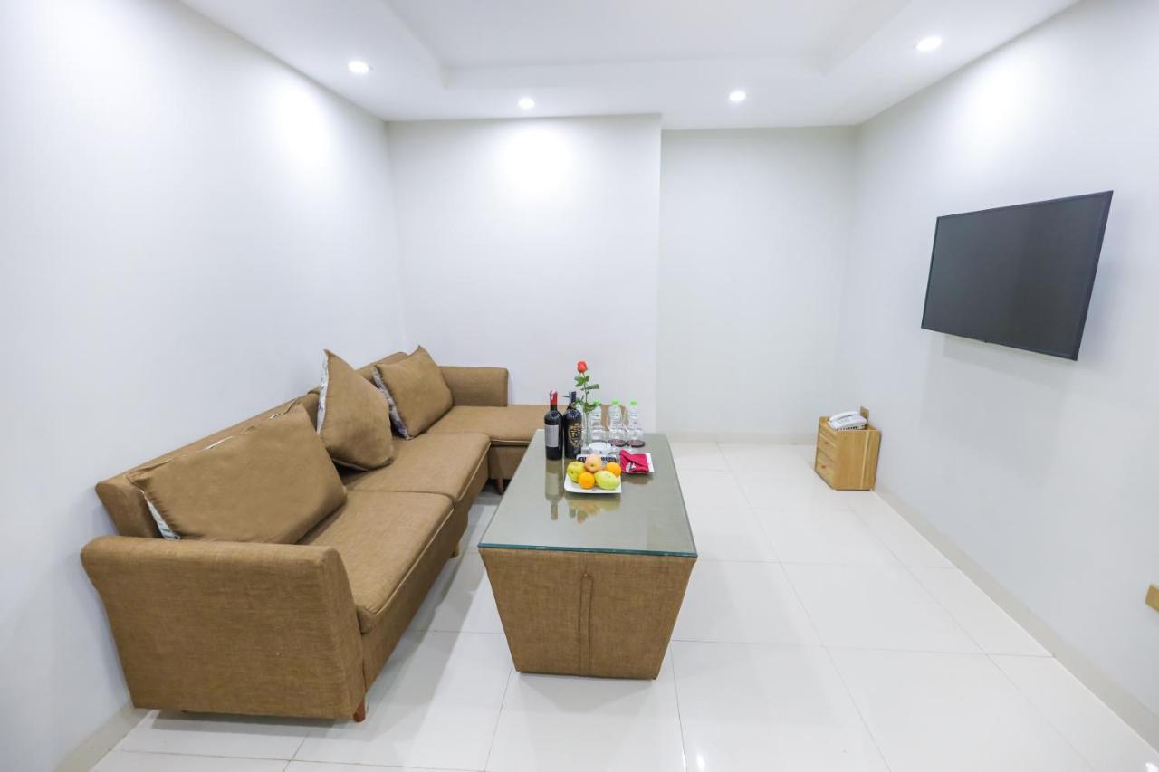 Khách Sạn Phượng Hoàng 3 Thanh Hóa Extérieur photo